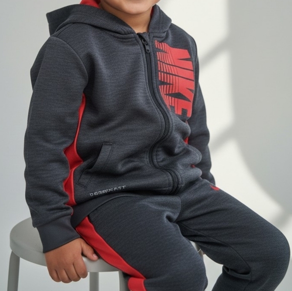 Nike Kids Charcoal and Crimson Matching Sweat Suit - Picture 4 of 4